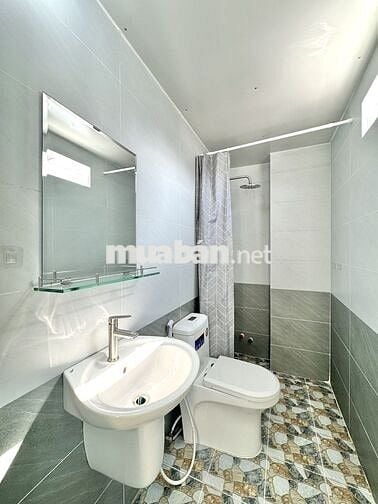 PHÒNG MỚI XÂY CÓ THANG MÁY - GẦN CO.OP CHU VĂN AN