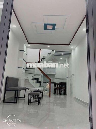 Nhà Lê Thúc Hoạch, 30m², 2 Tầng, 2 PN, Giá chỉ 3 tỷ