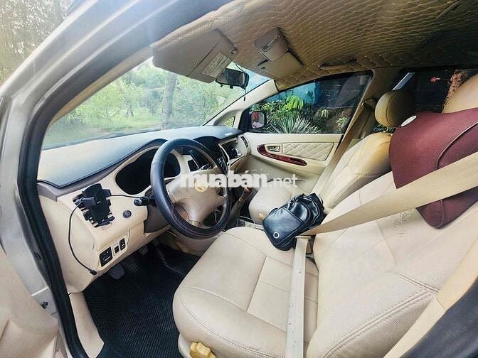Toyota Innova 2006- 200.000km