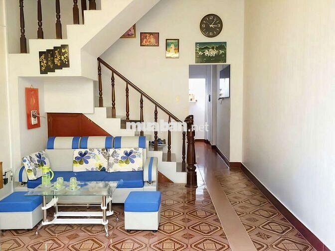 Bán nhà hoàng hoa thám cách cột cờ 350m đi bộ phường vũng tàu