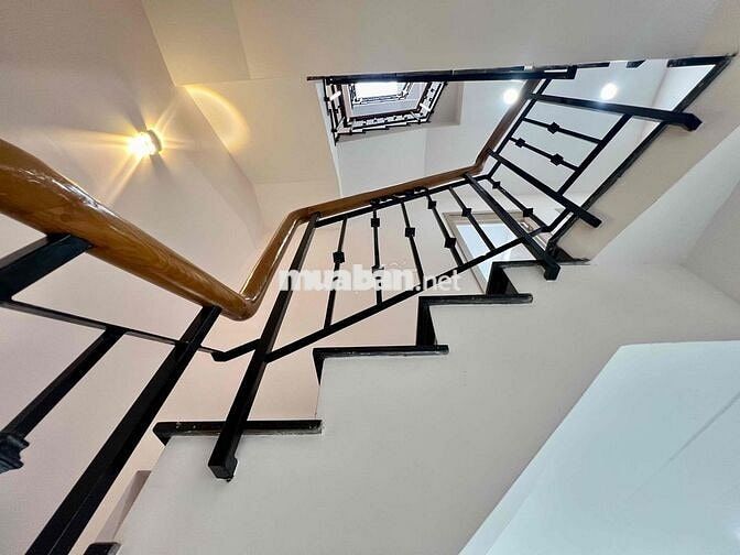 CĂN GÓC 2 MẶT TIỀN , XÂY MỚI VỊ TRÍ SIÊU VIP - 4TẦNG LẦU - PHAN XÍCH