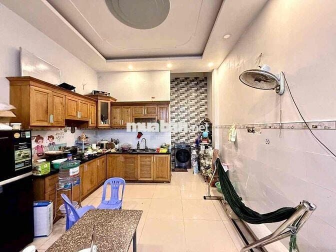 NHÀ PHỐ 3 LẦU 56m2 – HẺM 8M THÔNG– NGAY NGUYỄN ANH THỦ TÔ KÝ Q.12