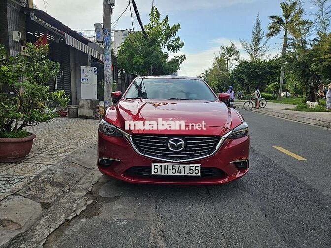 2019 Mazda 6 2.0L Premium - 84000 km