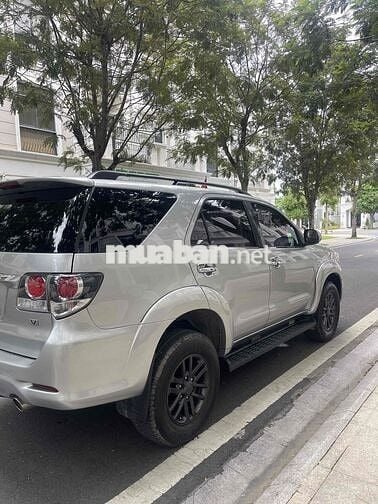Toyota Fortuner 2015 2.7V 4x4 - 92000 km
