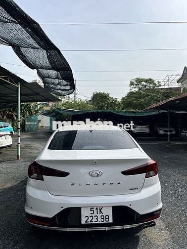 Hyundai Elantra 2019 Sport 1.6 AT - 65000 km