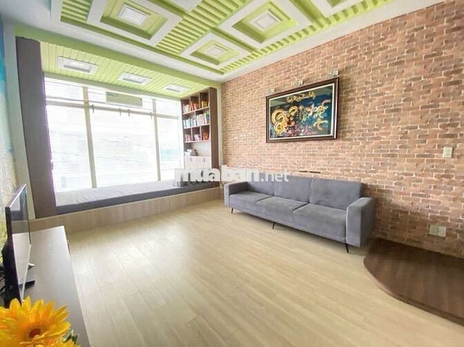 Bán gấp nhà MTKD có 2 cửa xe tải cạnh Trần Thánh Tông 3tang 180m2 9ti5