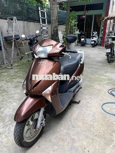 Honda Lear 110 . date 2012 . giá rẻ cho NLĐ