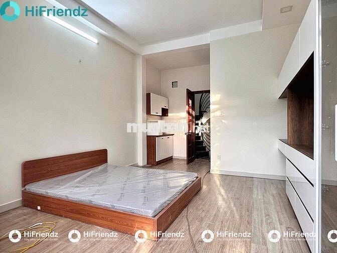 Cho thuê CHDV Full nội thất Ban Công Riêng Ngay Gần ĐH Công Thương