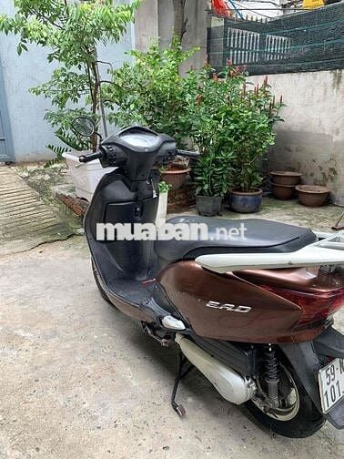 Honda Lear 110 . date 2012 . giá rẻ cho NLĐ