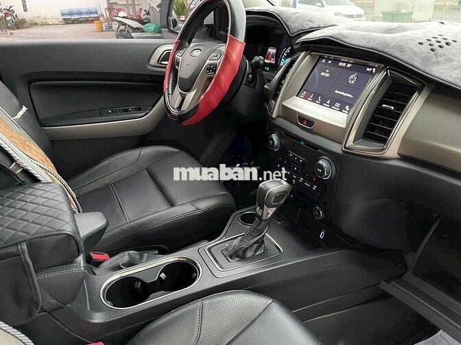 Everest 2019 Trend 2.0L 4x2AT, Full Lịch Sử Hãng