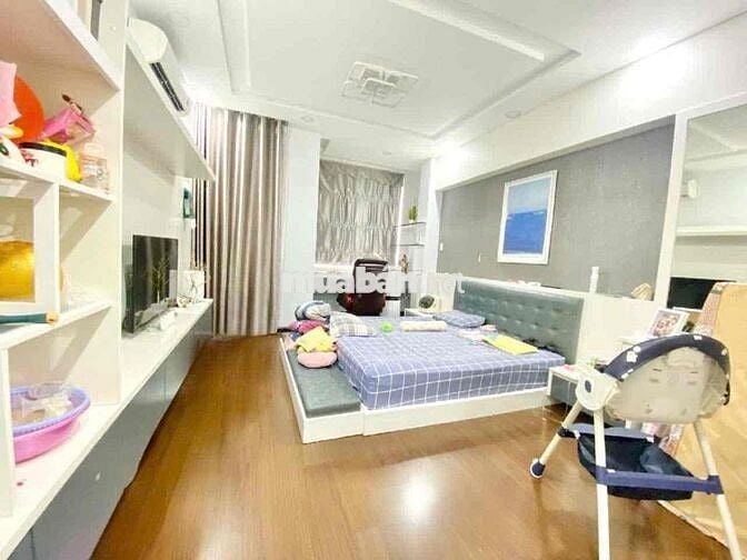 BÁN GẤP NHÀ CMT8 NHÀ MẶT TIỀN HXH GẦN CHỢ TÂN BÌNH