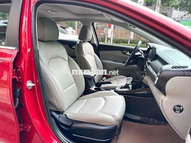 Kia Cerato 2019 1.6 AT Luxury - 620000 km