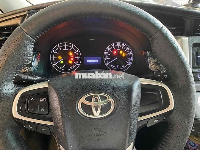 Toyota Innova 2018 2.0E - 180469 km