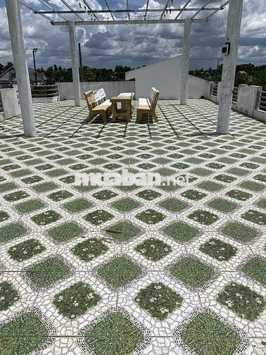 Nhà vườn nghĩ dưỡng 98m2, 2PN mát mẻ, yên tĩnh, mặt tiền DT879D, TG