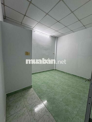 NHÀ NGUYÊN CĂN 2 PHÒNG NGỦ 1 PHÒNG KHÁCH 2 TOLET, NGAY CHỢ CÂY QUÉO