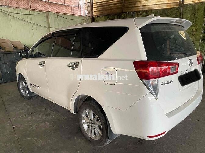 Toyota Innova 2018 2.0E - 180469 km