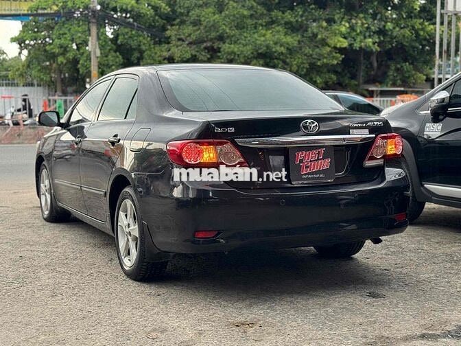 Toyota Corolla Altis 2010 2.0V - 93000 km một chủ