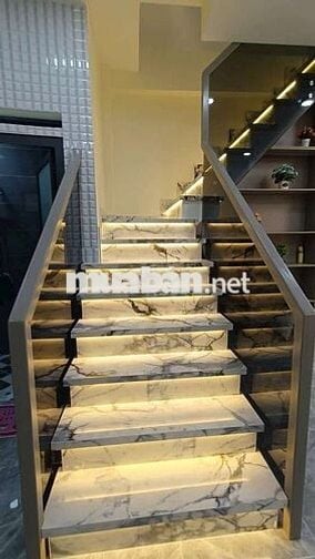 BÁN NHÀ QUẬN 6 ĐƯỜNG BÀ HOM HẺM XE HƠI GIÁ 5,75TỶ TL