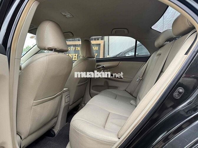 Toyota Corolla Altis 2010 2.0V - 93000 km một chủ