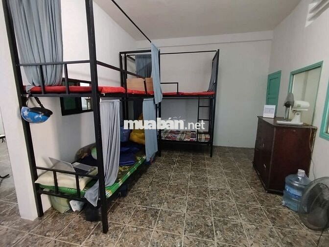 Kí Túc Xá Cho Sinh Viên - Mô Hình như KTX UEH