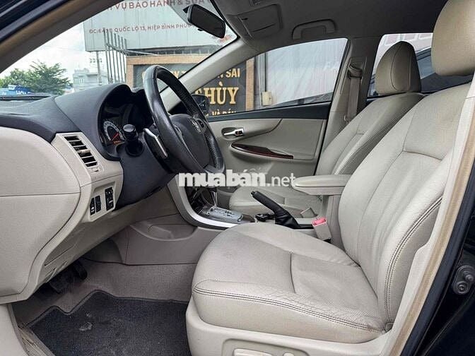 Toyota Corolla Altis 2010 2.0V - 93000 km một chủ