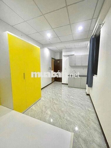 STU CỬA SỔ THANG MÁY GẦN ĐẠI HỌC VĂN LANG CS3