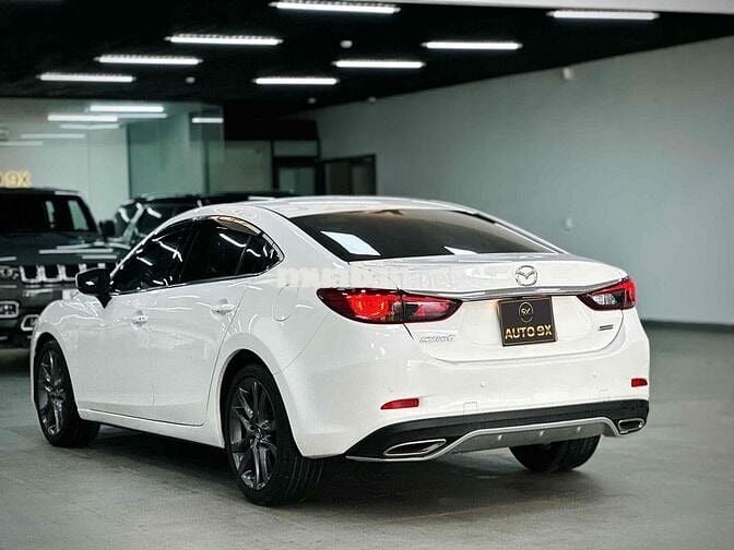 Mazda 6 2017 2.5L Premium odo 6v Đi Rất Ít Giá Tốt