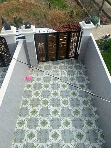 Chính chủ bán nhà phố 1 triệt 1 lầu, tại Cần Đước, Long An