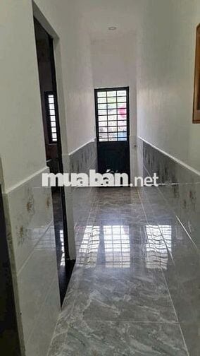 Bán nhà 1tr1l  Đông Hòa Dĩ An sát đường Trần Quang Khải.DT 90m2 - shr