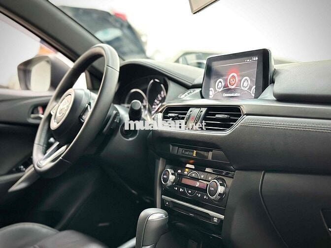 Mazda 6 2017 2.5L Premium odo 6v Đi Rất Ít Giá Tốt