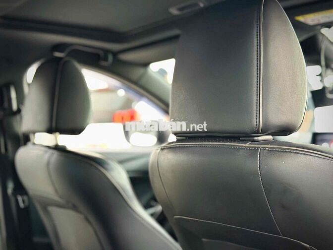 Mazda 6 2017 2.5L Premium odo 6v Đi Rất Ít Giá Tốt