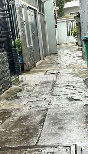 Cho thuê nhà nguyên căn.Đường Huỳnh Văn Bánh.Phường 11.Quận Phú Nhuận.