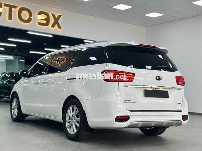Kia Sedona Full Dầu siêu lướt 27.000km sau 6 năm