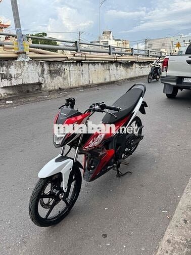 Sonic 150 Hati trắng đỏ biển nét Hỗ trợ góp