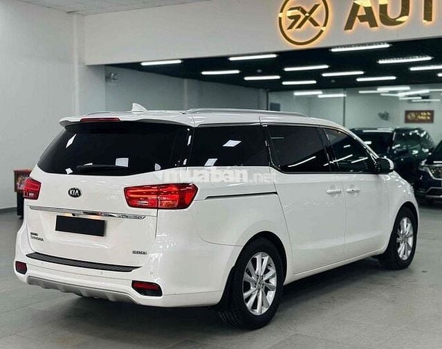 Kia Sedona Full Dầu siêu lướt 27.000km sau 6 năm