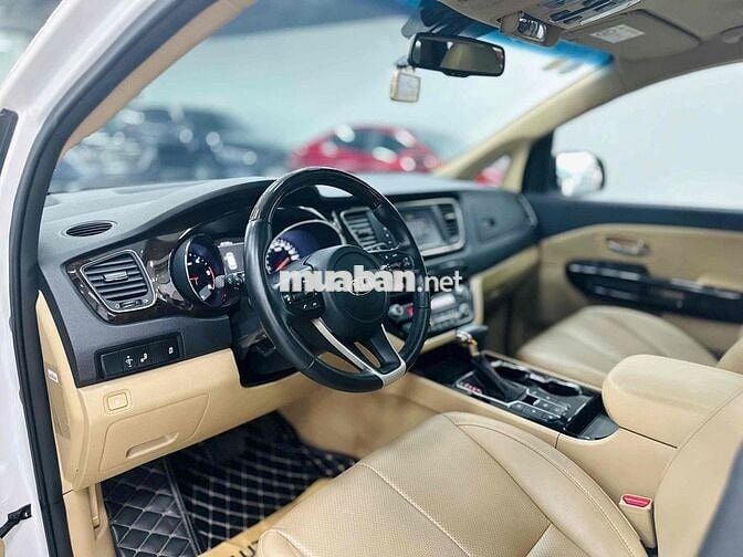 Kia Sedona Full Dầu siêu lướt 27.000km sau 6 năm