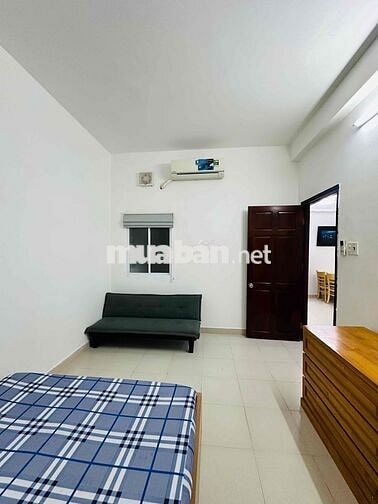 Căn hộ Hưng Phú lô A, 70m2, 2 phòng ngủ, thang máy, full nội thất, ĐB