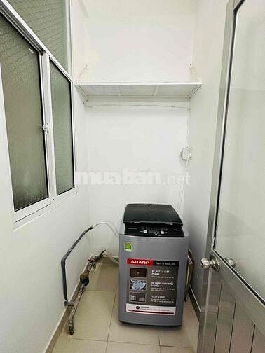 Căn hộ Hưng Phú lô A, 70m2, 2 phòng ngủ, thang máy, full nội thất, ĐB
