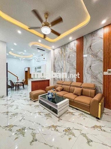 NHÀ TRỆT LẦU KIẾN TRÚC HIỆN ĐẠI MỚI HOÀN THIỆN - TẶNG FULL NỘI THẤT