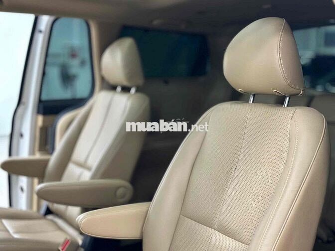 Kia Sedona Full Dầu siêu lướt 27.000km sau 6 năm
