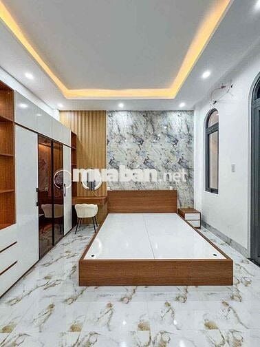 NHÀ TRỆT LẦU KIẾN TRÚC HIỆN ĐẠI MỚI HOÀN THIỆN - TẶNG FULL NỘI THẤT