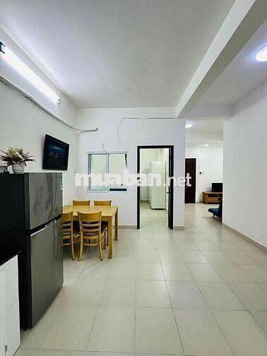 Căn hộ Hưng Phú lô A, 70m2, 2 phòng ngủ, thang máy, full nội thất, ĐB