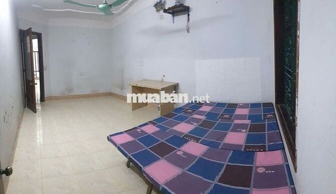 50m ra Bách Khoa. Chính chủ cho thuê nhà ngõ 1 Tạ Quang Bửu