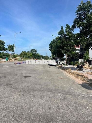 ĐẤT MẶT TIỀN LÊ TỰ ĐỒNG, VỸ DẠ, TP HUẾ, đường 26m 168m2 4,2 ty View ho