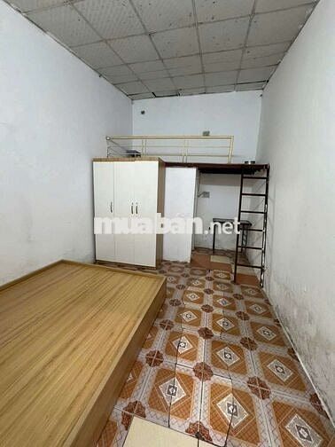 ĐHKT KỸ thuật ngõ 210 lĩnh nam 1tr5 2tr4 3tr5 full đồ đẹp khép kín.