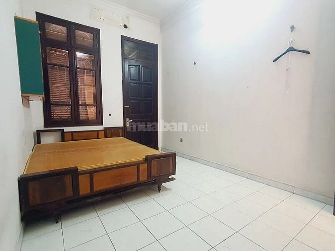 Bán gấp nhà Nguyễn Chí Thanh, 50m2, lô góc, 6 tầng, MT 6M, giá 19,8 tỷ