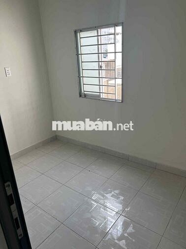 Cho thuê nhà trống nguyên căn 24m2 4PN 3WC, Huỳnh Thiện Lộc, Tân Phú