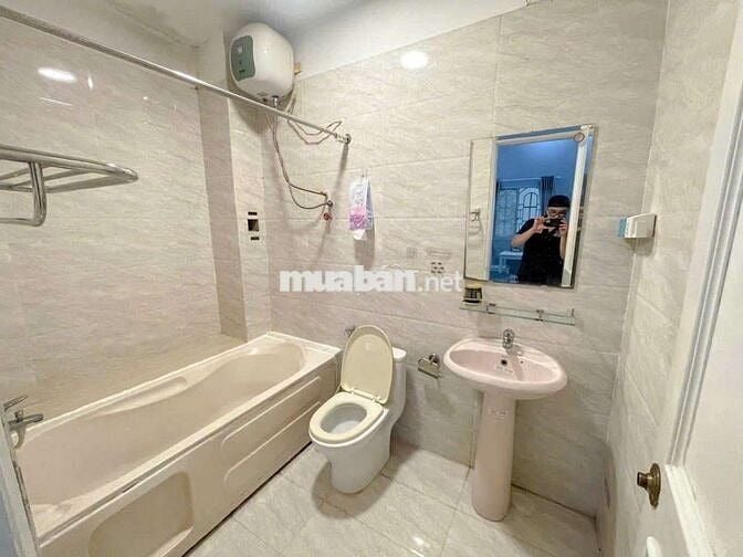 🍀HT Căn Hộ Studio Cao Cấp Full nội thất, kế ĐH Ngoại Thương, UTH, UEF