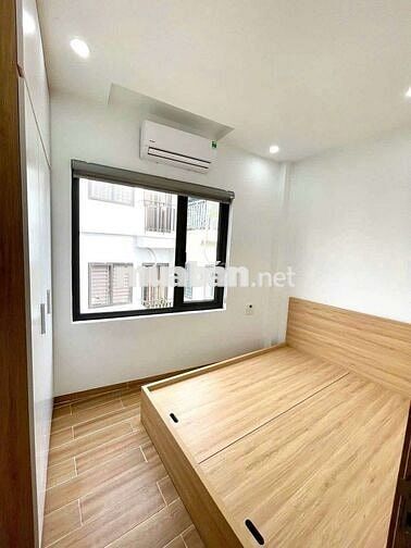 Siêu phẩm CCMN 1n1k 40m2 Full đồ. Ban công thoáng tại Đường Hoàng Mai