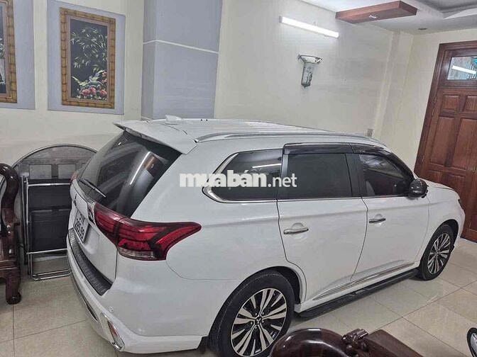 Mitsubishi Outlander 2022 2.0 CVT - 15500 km